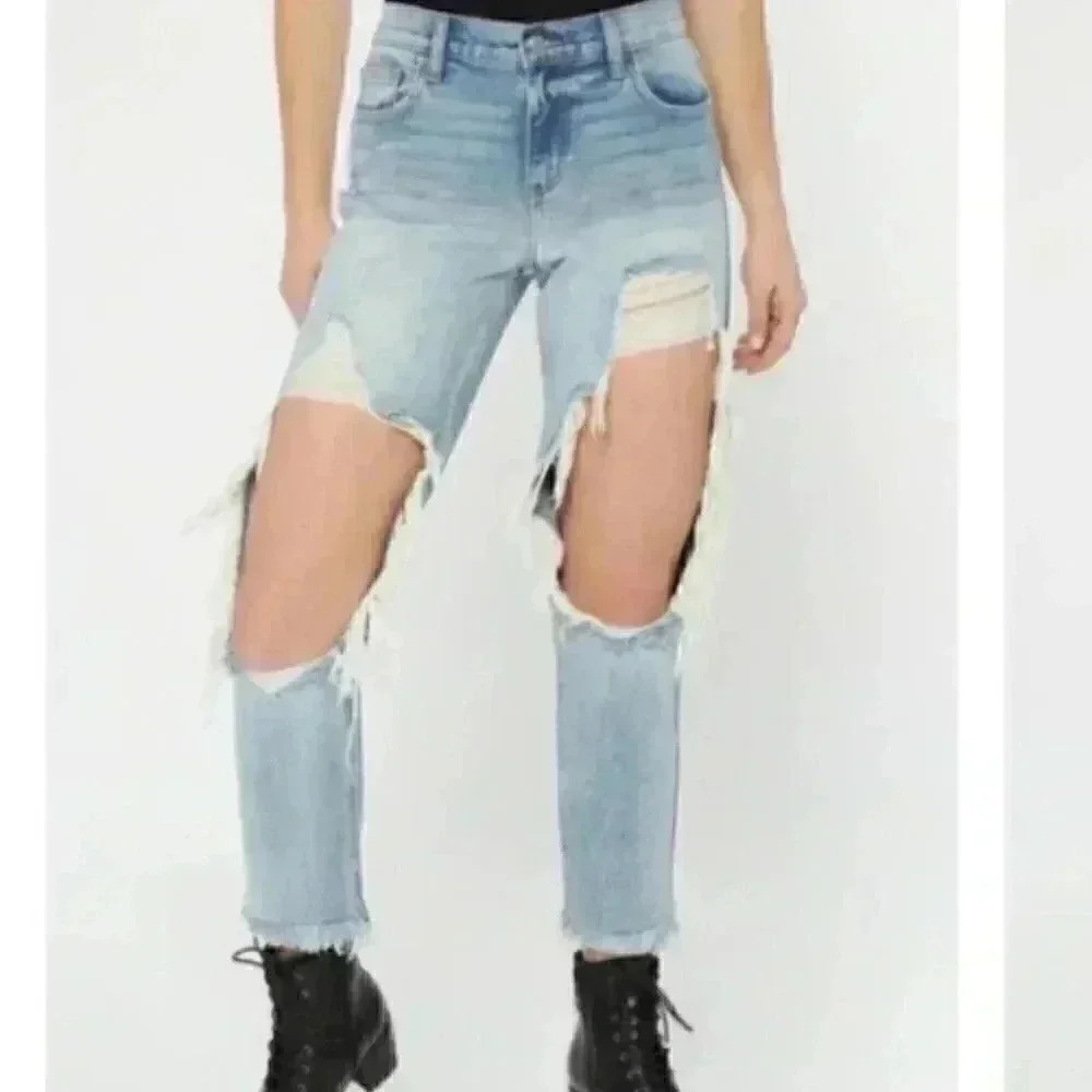 Distressed Denim Jeans - Picture 3 of 3